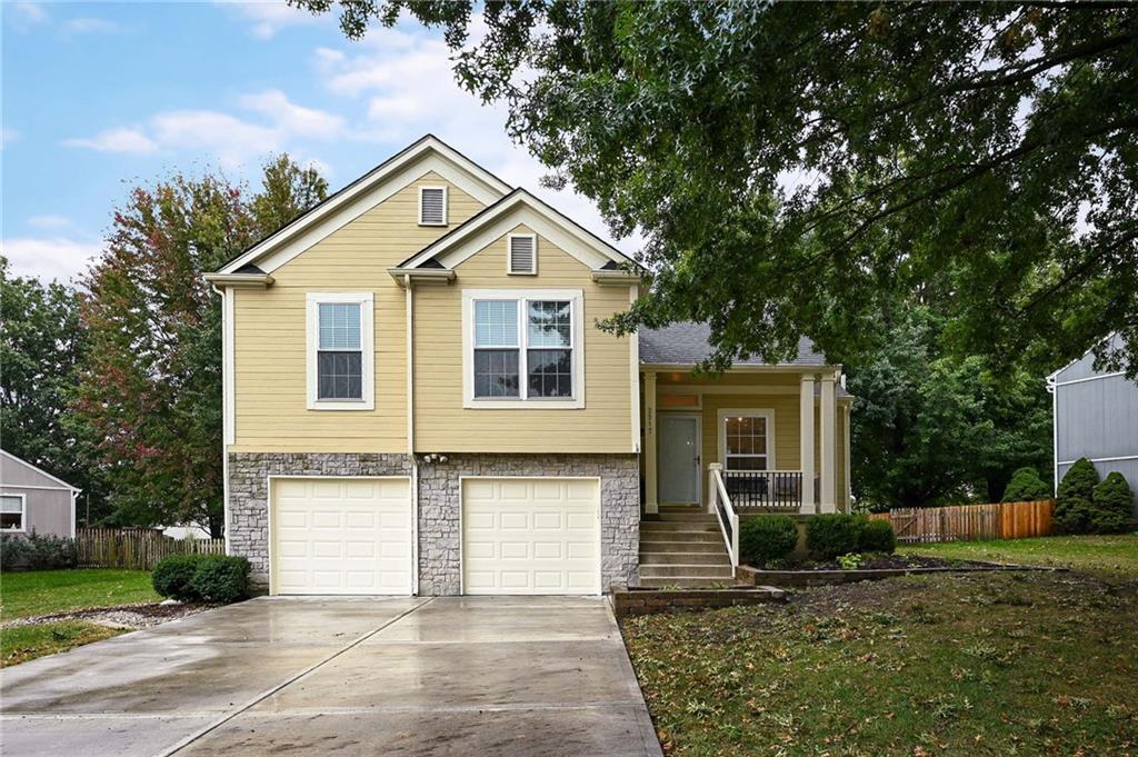 Listing Photo MLS #HMS2646355