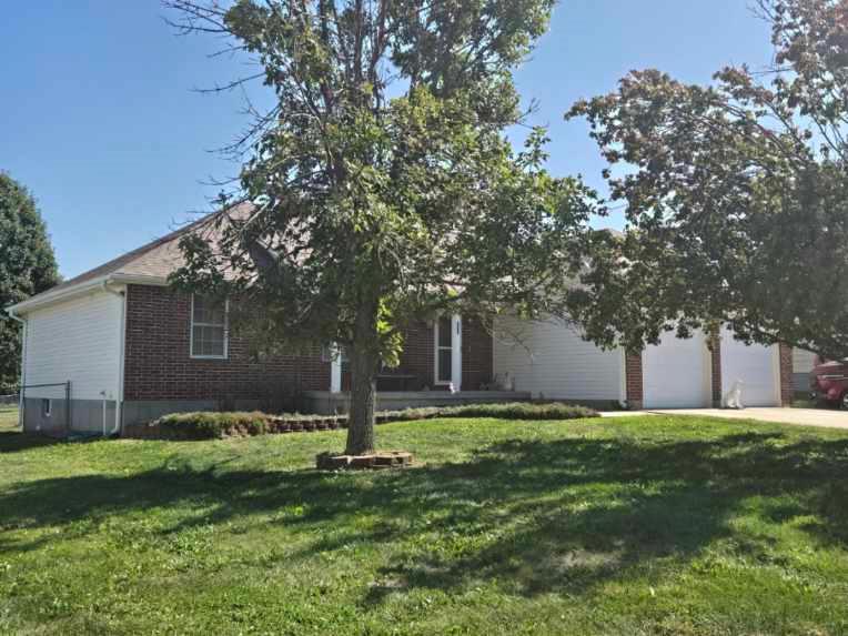 Listing Photo MLS #HMS2646401