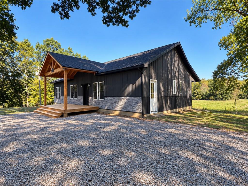 Listing Photo MLS #HMS2646626