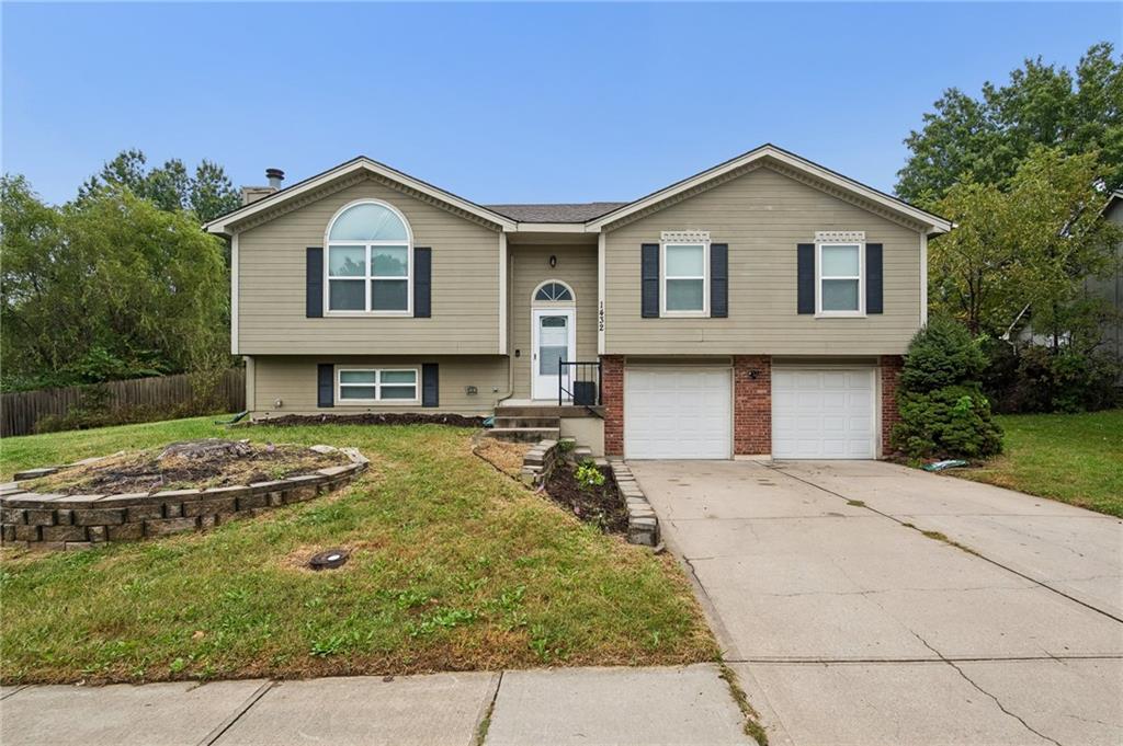 Listing Photo MLS #HMS2646663