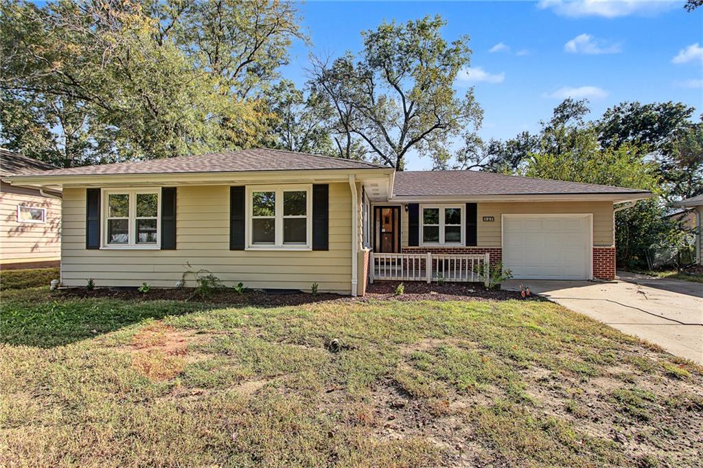 Listing Photo MLS #HMS2646671