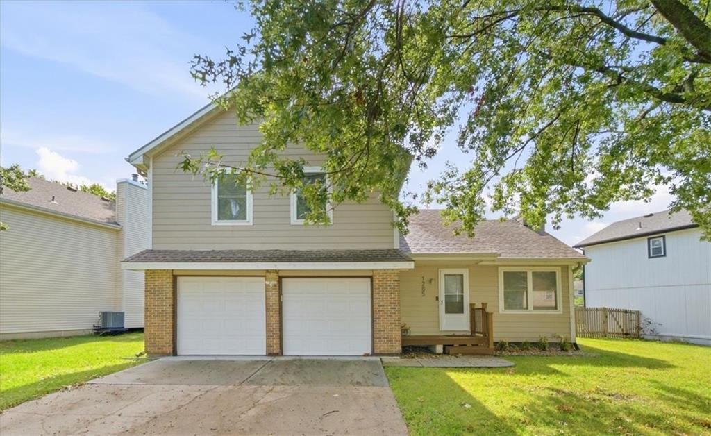 Listing Photo MLS #HMS2646717