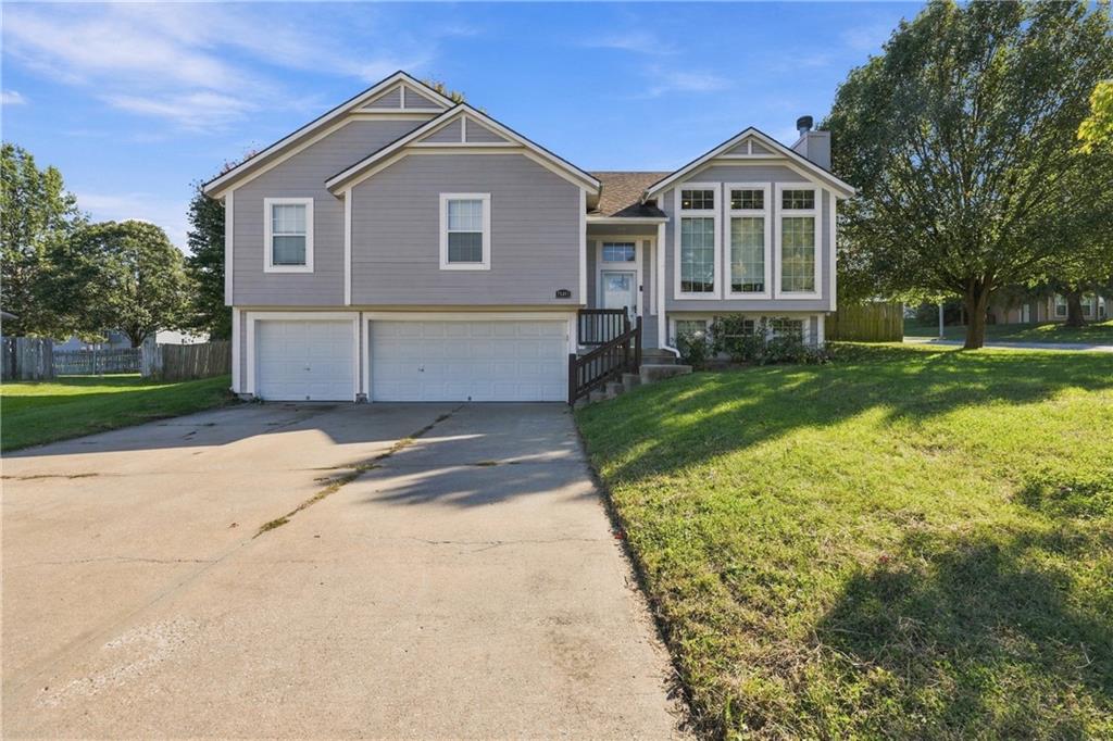 Listing Photo MLS #HMS2646735