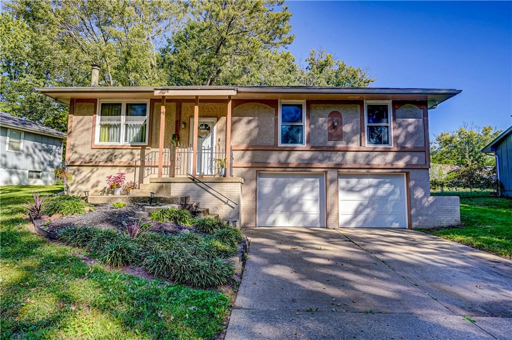 Listing Photo MLS #HMS2646754