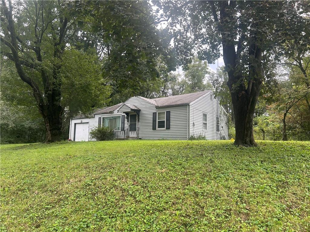 Listing Photo MLS #HMS2646920