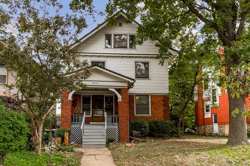 Listing Photo MLS #HMS2646976