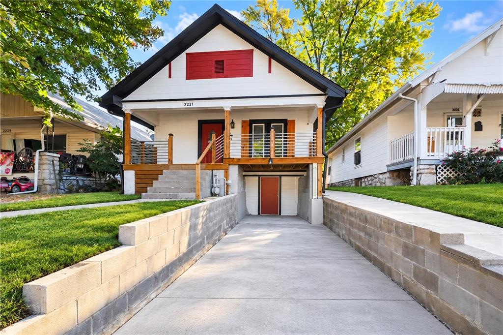 Listing Photo MLS #HMS2647054