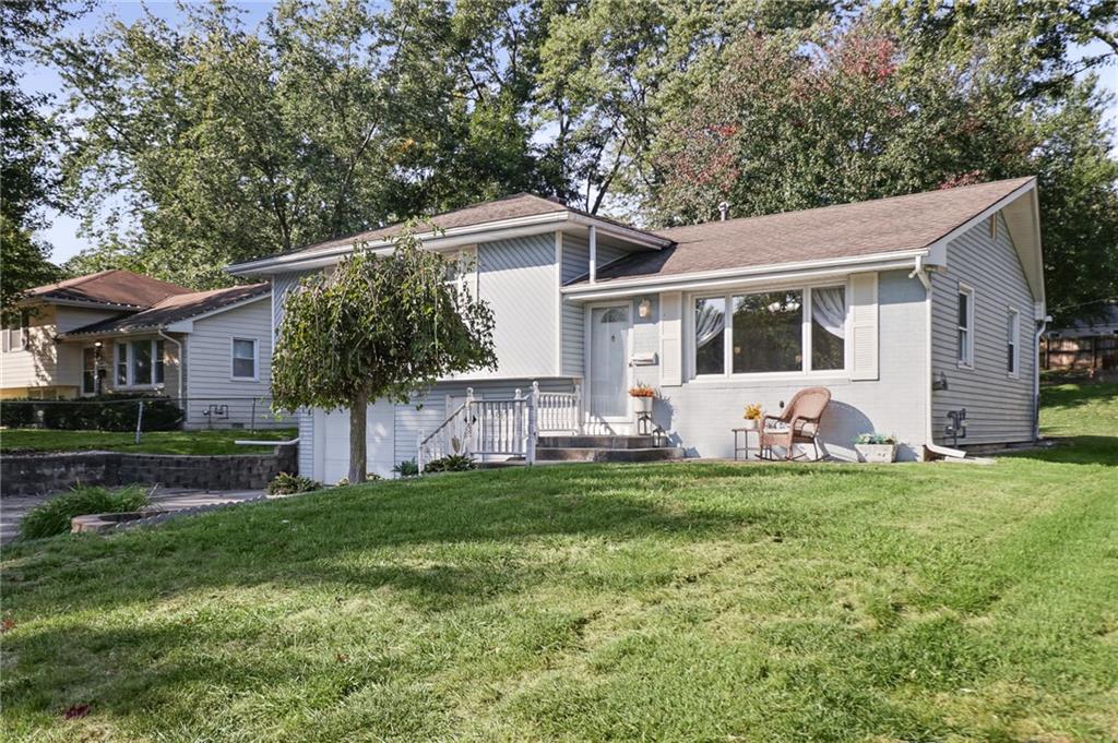 Listing Photo MLS #HMS2647061