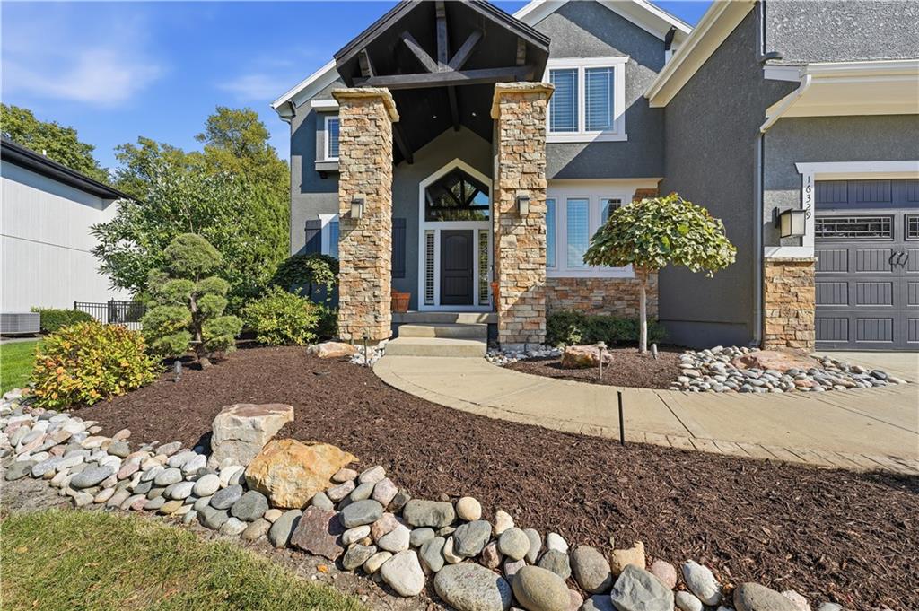 Listing Photo MLS #HMS2647067