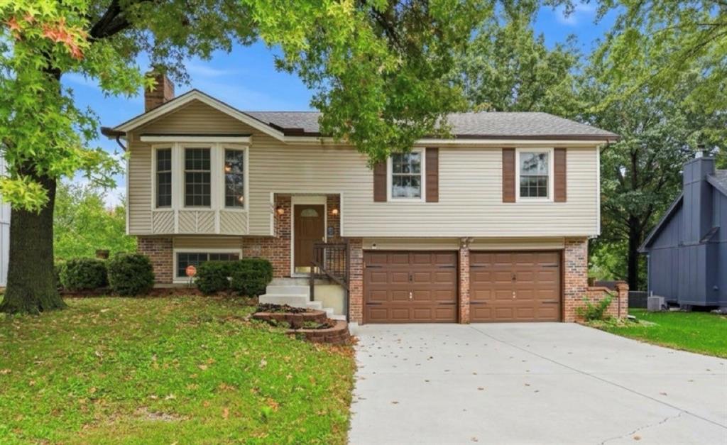 Listing Photo MLS #HMS2647092