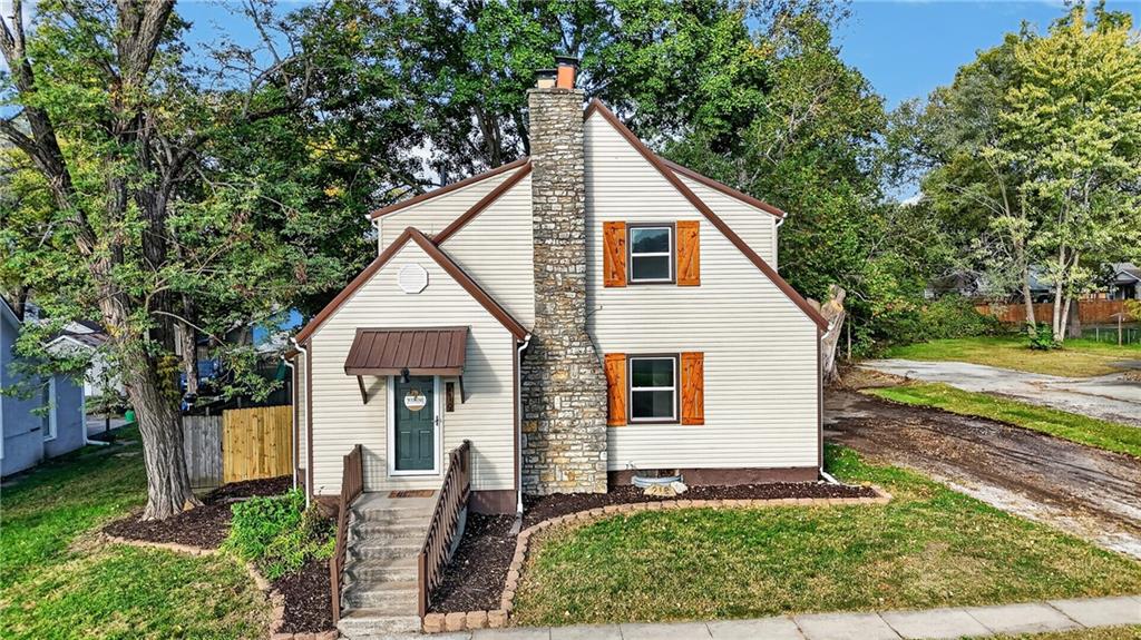 Listing Photo MLS #HMS2647152