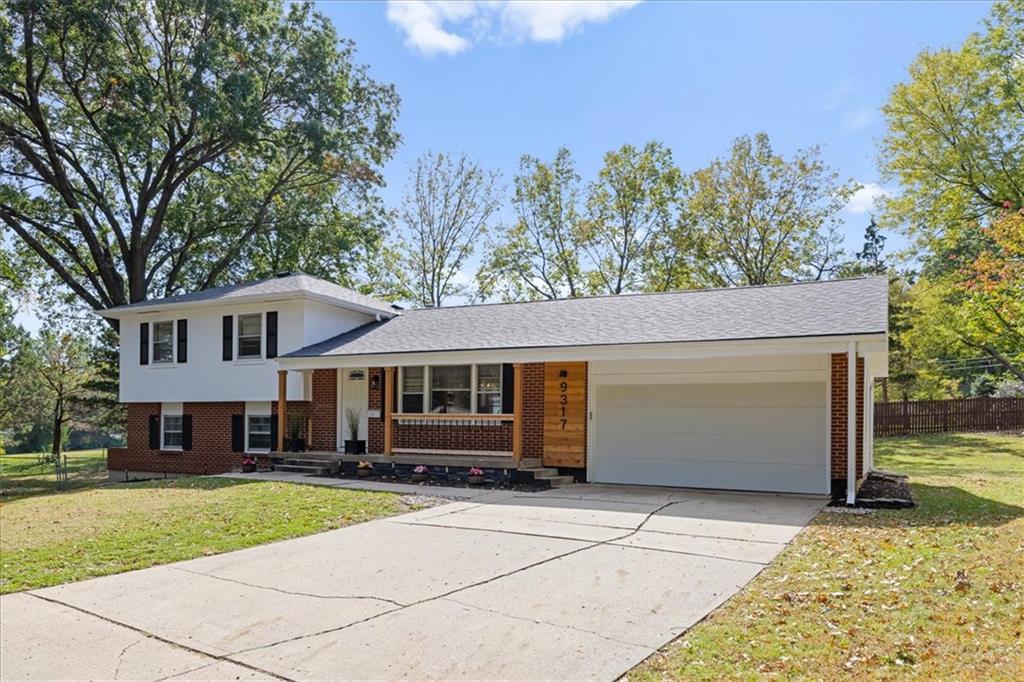 Listing Photo MLS #HMS2647189