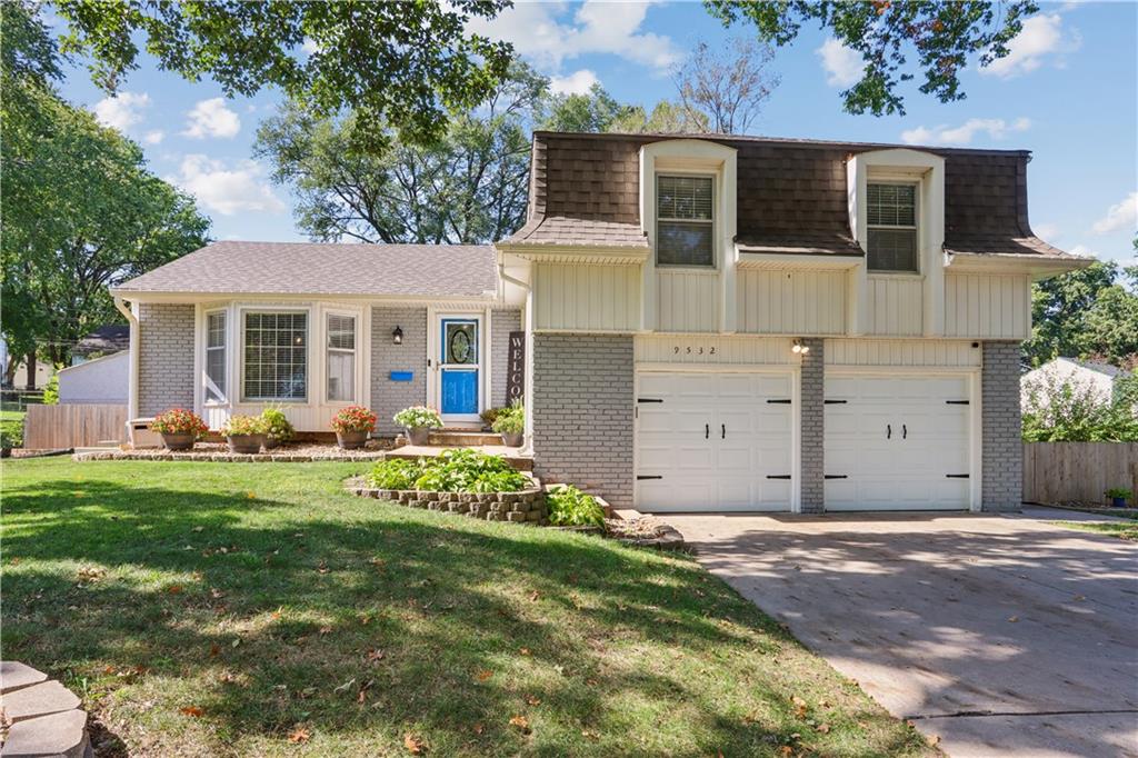 Listing Photo MLS #HMS2647317
