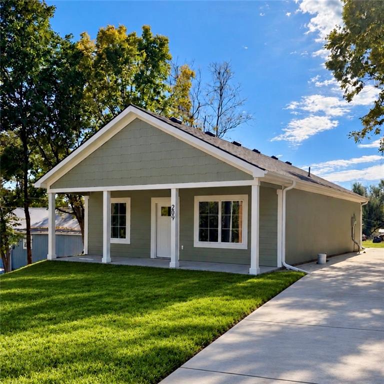 Listing Photo MLS #HMS2647346