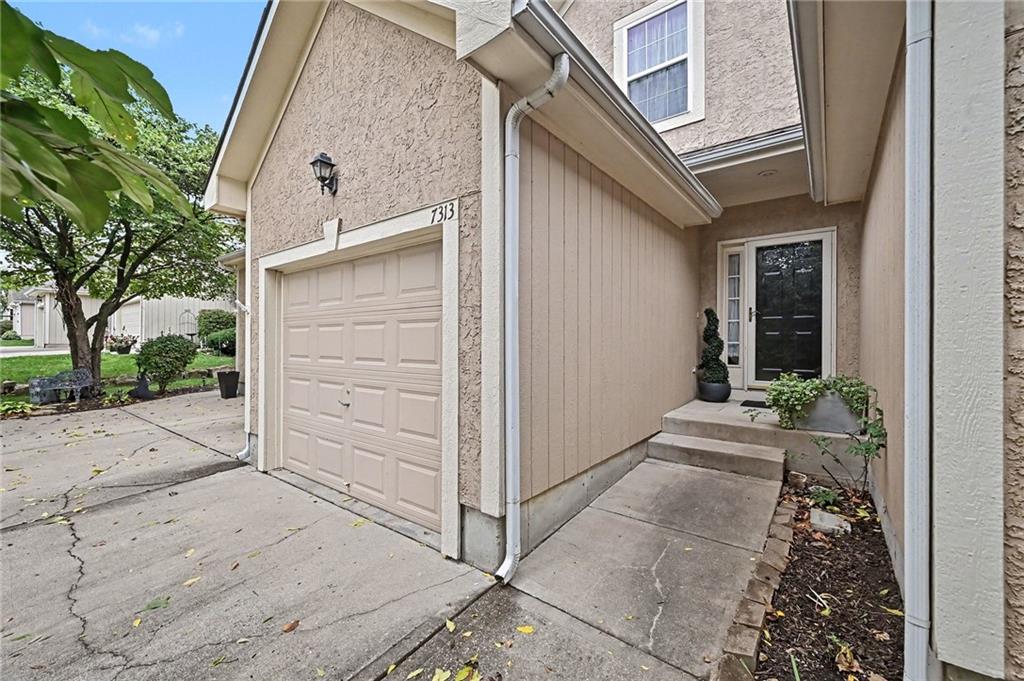 Listing Photo MLS #HMS2647367