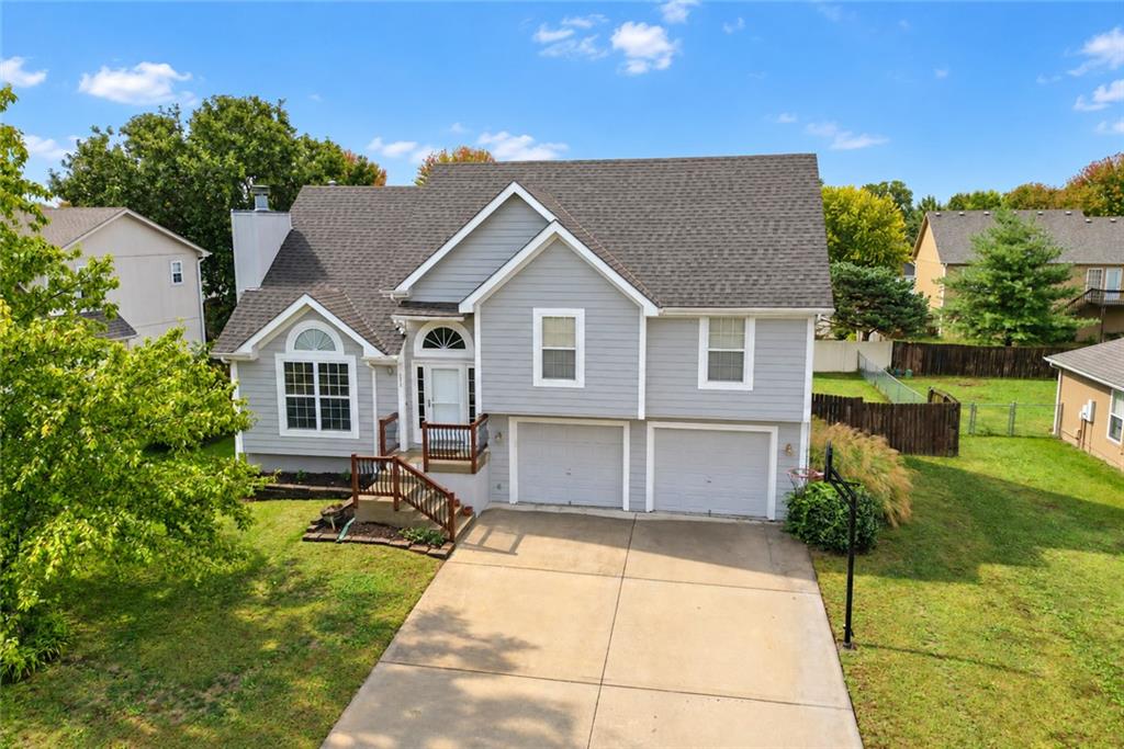 Listing Photo MLS #HMS2647412