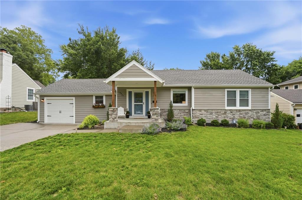 Listing Photo MLS #HMS2647425