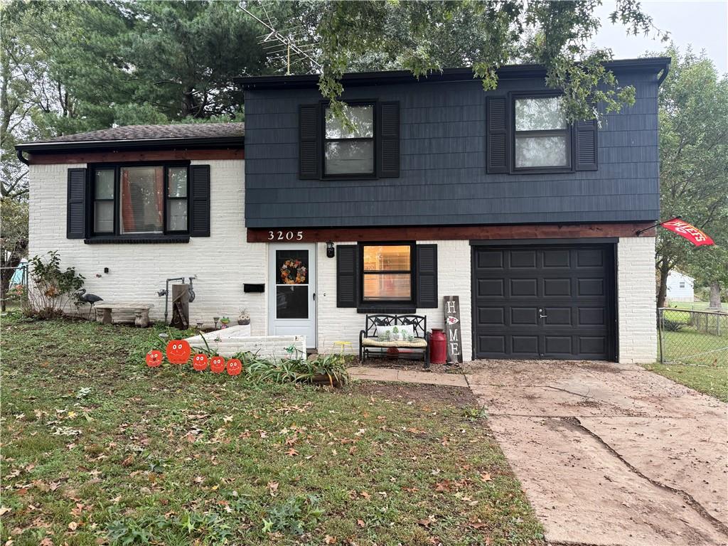Listing Photo MLS #HMS2647481