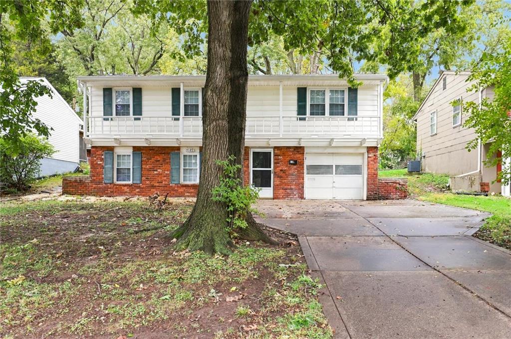Listing Photo MLS #HMS2647625