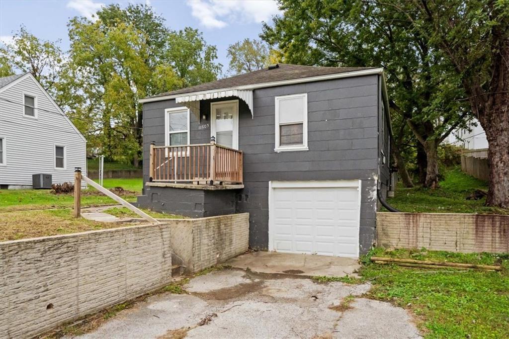 Listing Photo MLS #HMS2647651