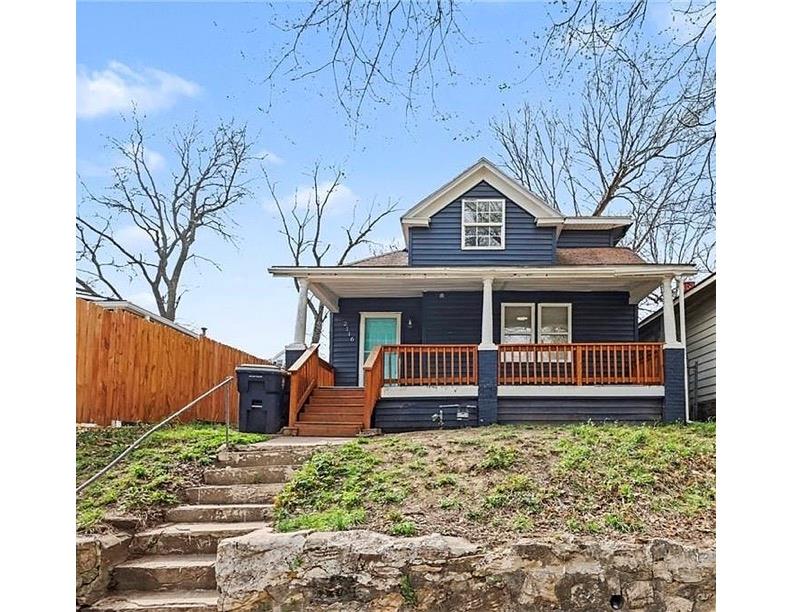 Listing Photo MLS #HMS2648145