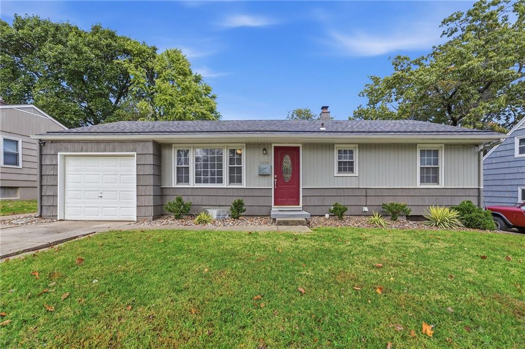 Listing Photo MLS #HMS2648176