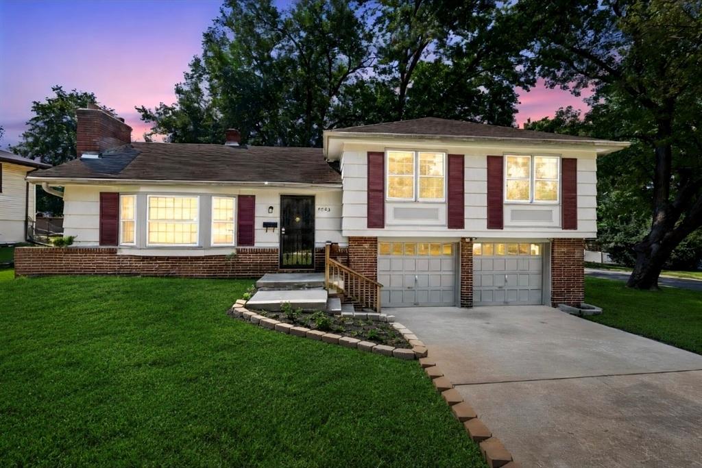 Listing Photo MLS #HMS2648180