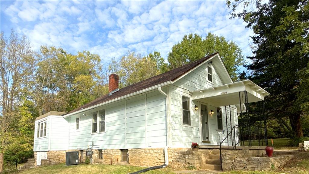 Listing Photo MLS #HMS2648181