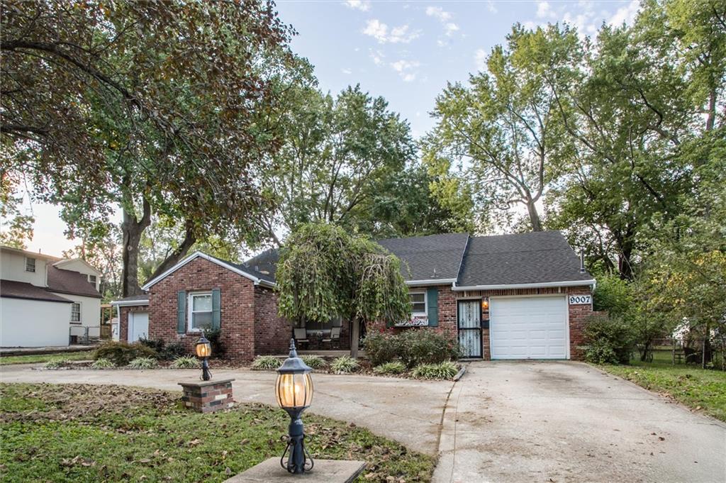 Listing Photo MLS #HMS2648194
