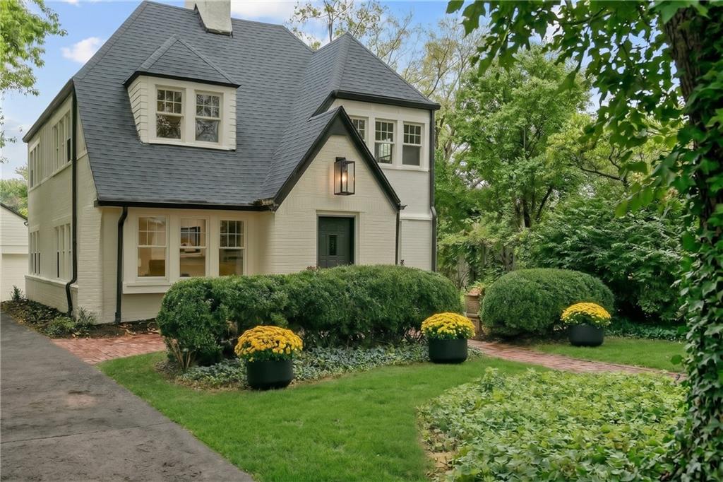 Listing Photo MLS #HMS2648208