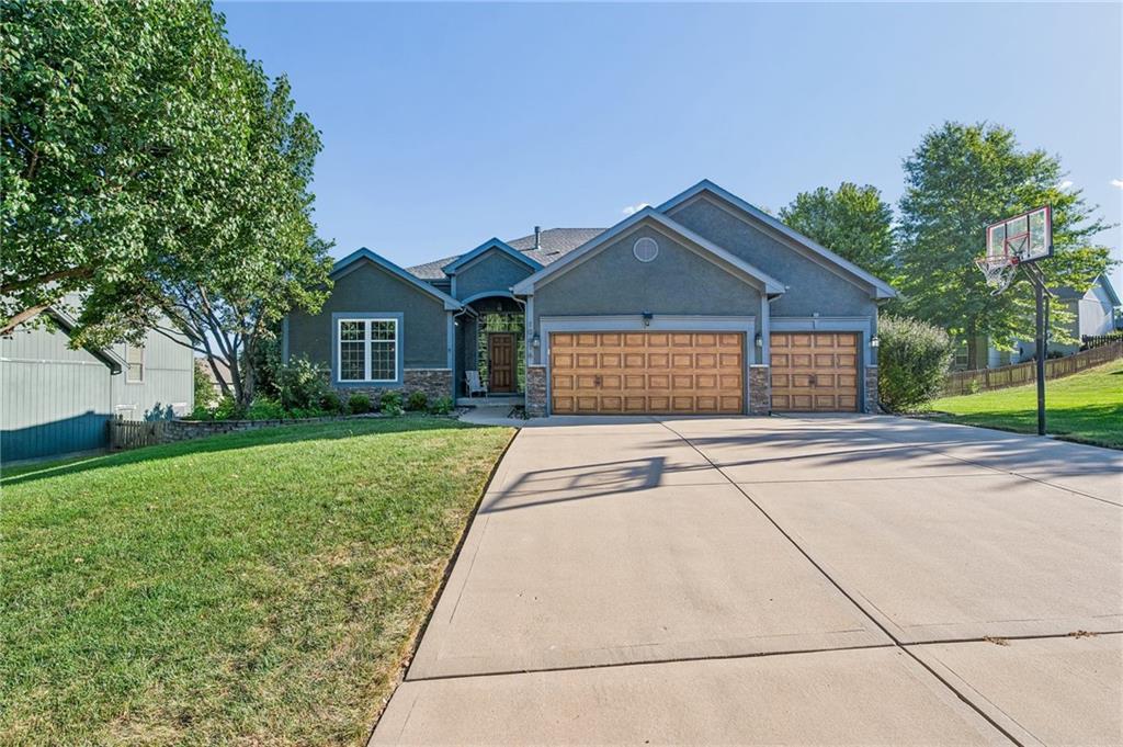 Listing Photo MLS #HMS2648330