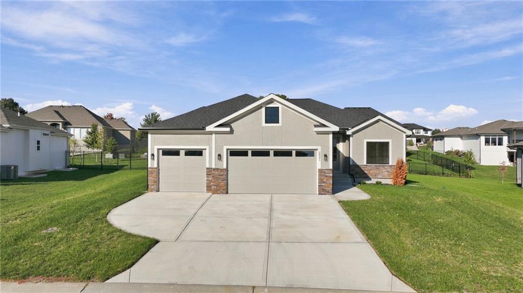 Listing Photo MLS #HMS2648405