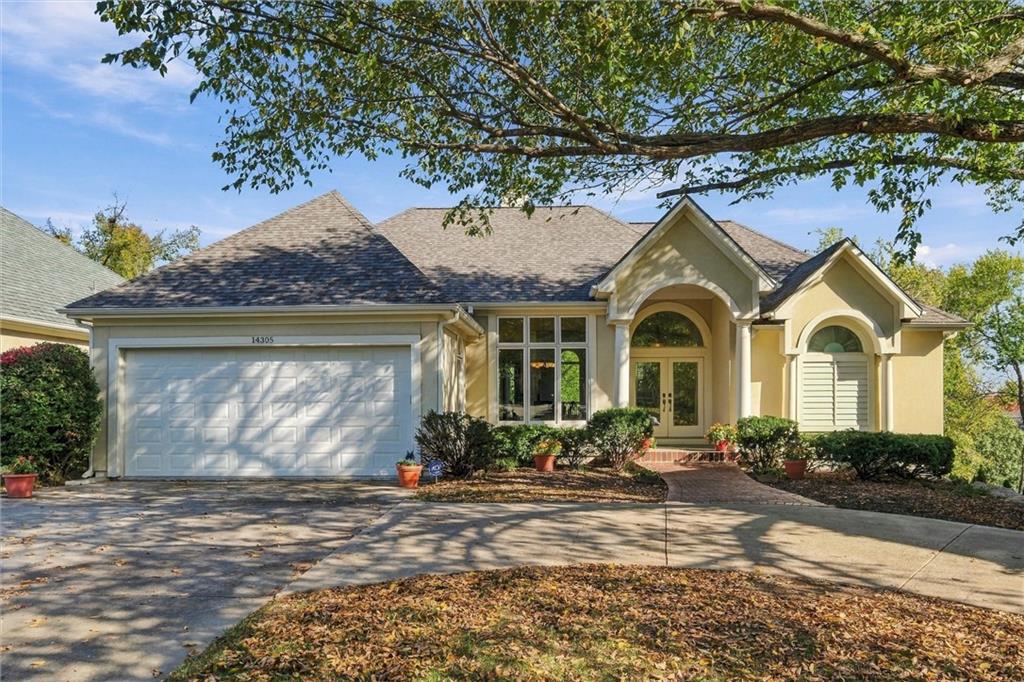 Listing Photo MLS #HMS2648443