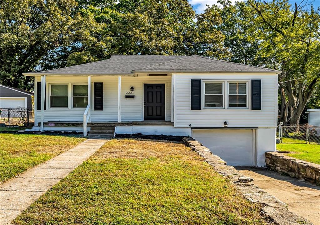 Listing Photo MLS #HMS2648621
