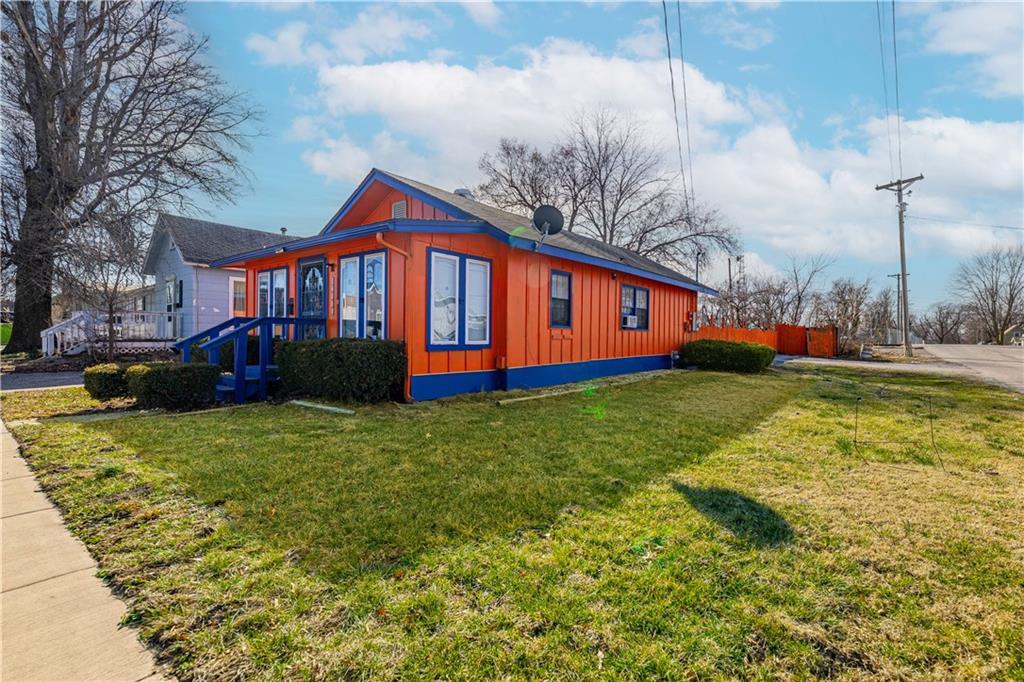 Listing Photo MLS #HMS2648670
