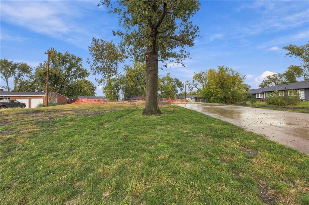 Listing Photo MLS #HMS2649062