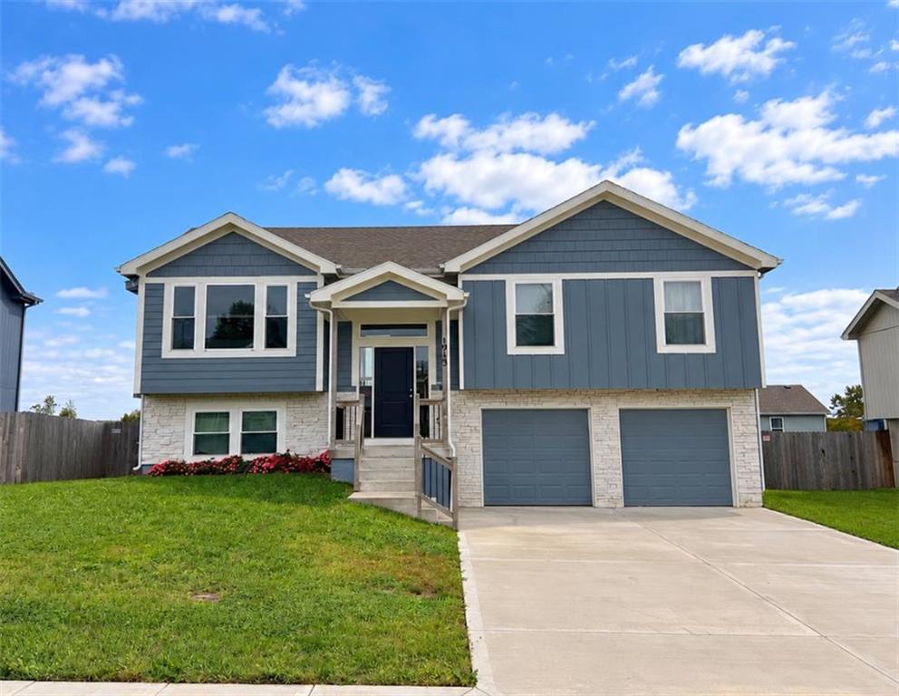 Listing Photo MLS #HMS2649551