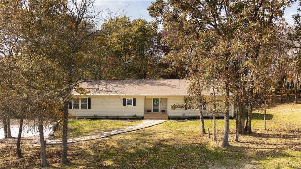 Listing Photo MLS #HMS2649582